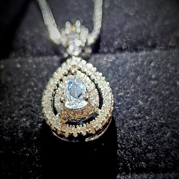 18K Rose Gold & VVSI 2k Diamond & Topaz Necklace - Tear Drop Diamond Color D - Picture 11 of 11